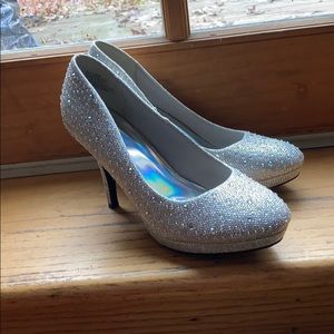 Sparkly prom heels